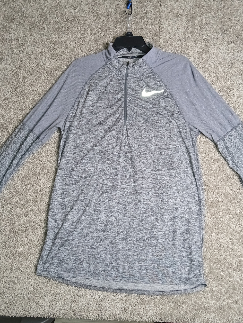 Nike Running Men's Dri Fit Shirt Quarter-Zip Pullover Long Sleeve Gray Small
